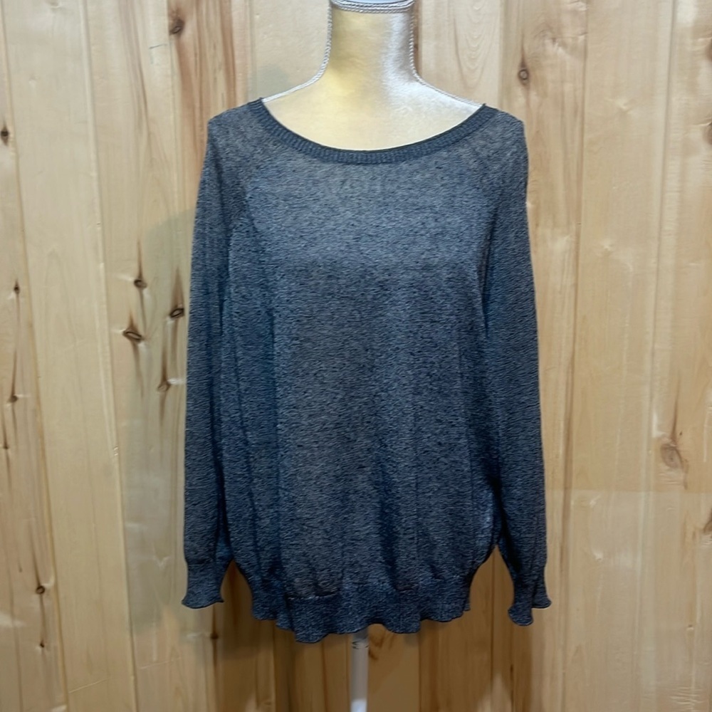 J. Crew Grey Linen Crew‎ Neck Sweater Size M